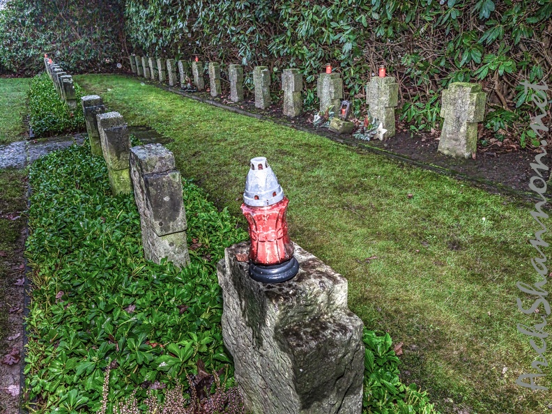 028-essen - hilltop cemetery