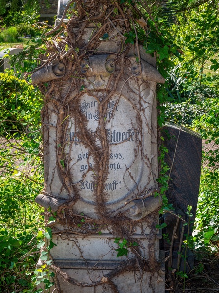 0369-cologne melaten cemetery.jpg