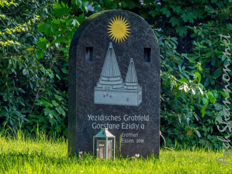076-essen - park cemetery